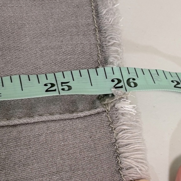 NYDJ - SIZE 12 - THE CROPPED MARILYN STRAIGHT - SOFT GRAY - EXC CONDITION - B5 - Picture 5 of 10